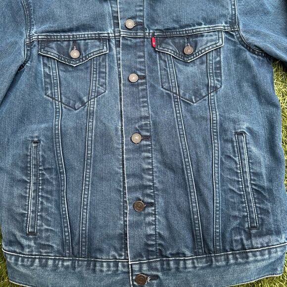Levi’s Premium Denim Jean Original Trucker Jacket Dark Wash Mid Weight Classic M - Picture 6 of 10